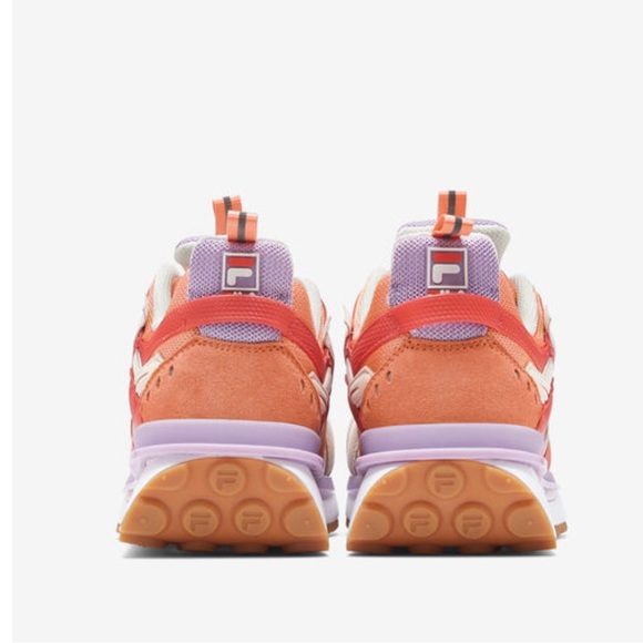 NEW (with box) FILA Women’s Sandenal Sneaker - orange - Picture 3 of 5
